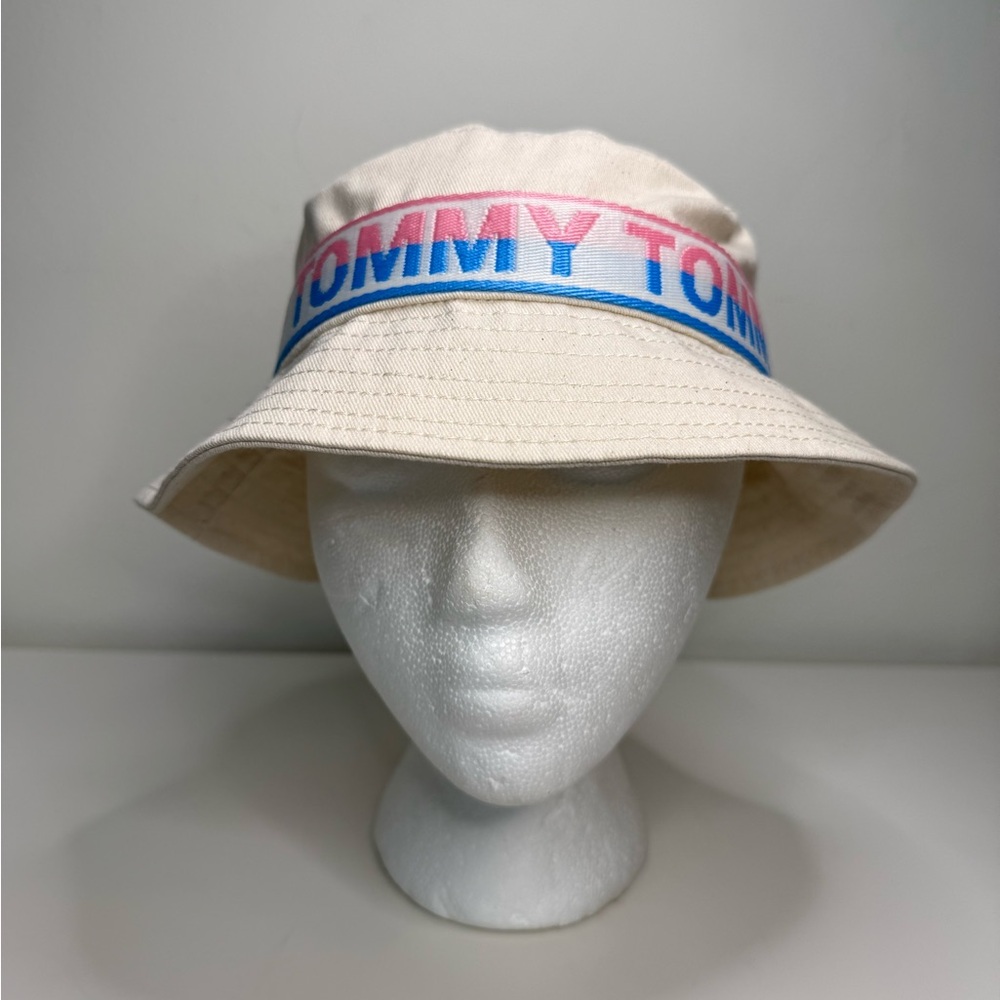 Hat Tommy Hilfiger